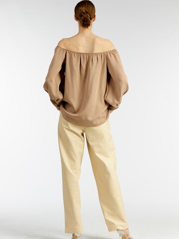 KAN Blus 'CINNAMON' i beige