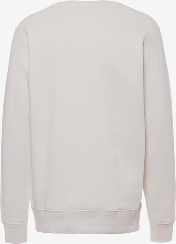 Nike Sportswear Tapered Sweatshirt 'Club Fleece' in Weiß