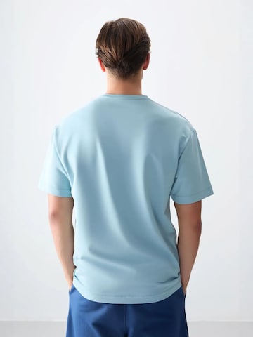 Tommy Life T-Shirts in Blau