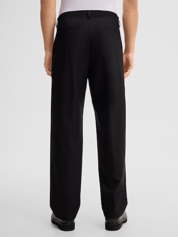 Loosefit Pantalon à plis STRELLSON en noir