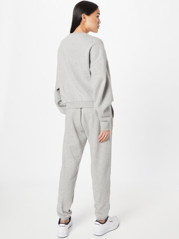 Survêtements Reebok en gris