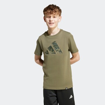 ADIDAS SPORTSWEAR Функциональная футболка в Зеленый: спереди