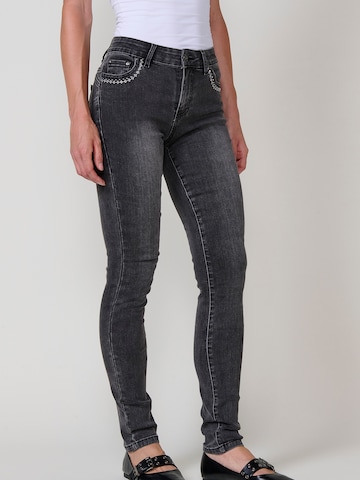 KOROSHI Skinny Jeans in Schwarz