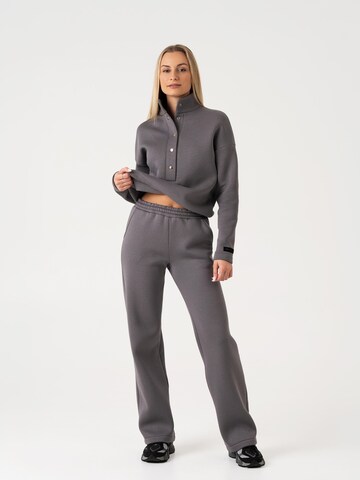 cut my fashion Tracksuit 'Goda' in Grey