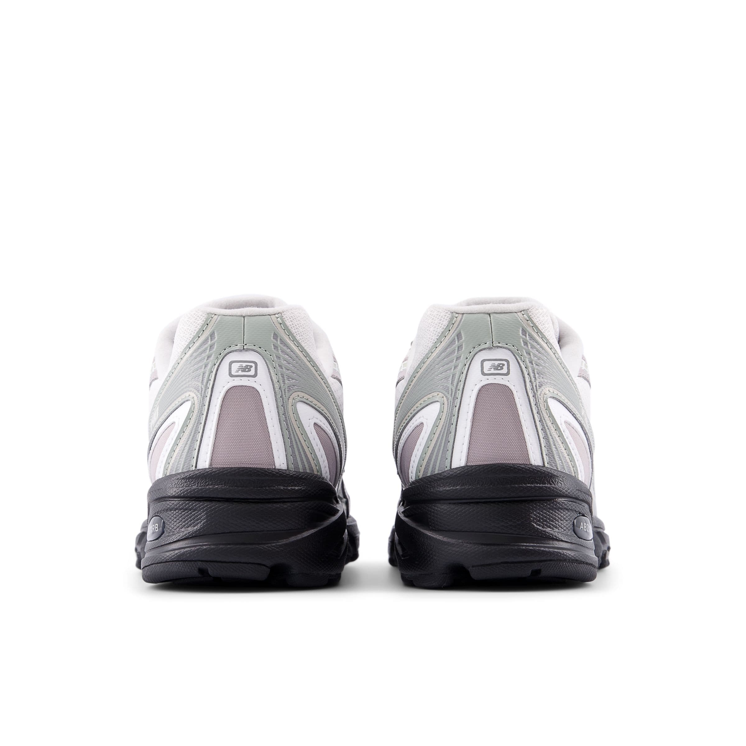 new balance Sneaker '740' in Grau