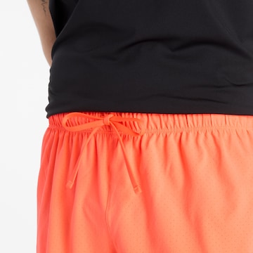 new balance Regular Sportshort 'RC 5' in Orange