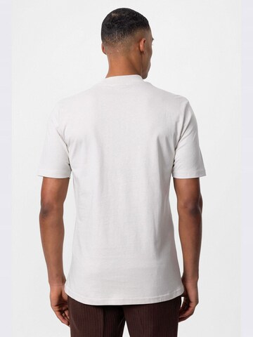 Antioch T-shirt i grå