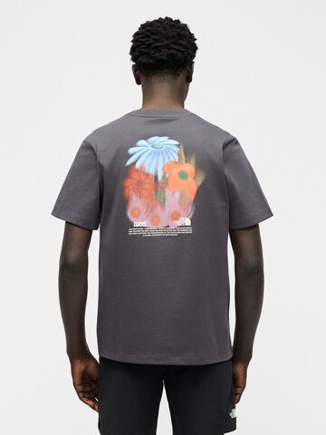 Tricou '1966 FLORA' de la THE NORTH FACE pe gri: față