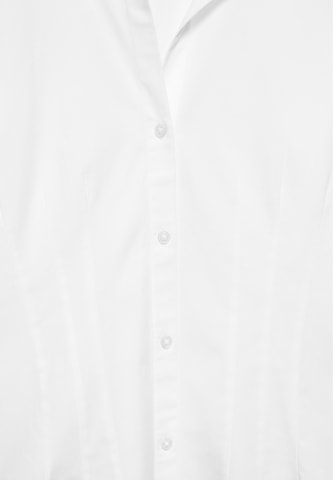 Pull&Bear Блуза в бяло