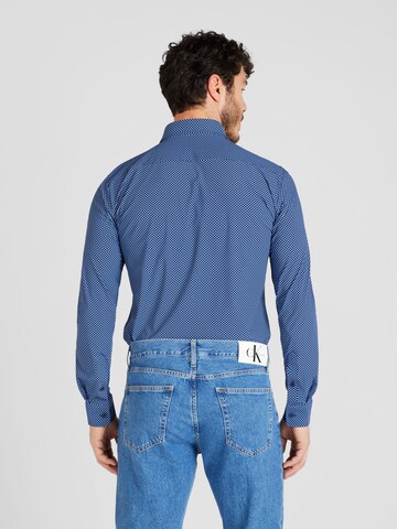 BOSS Slim Fit Hemd 'Roan' in Blau