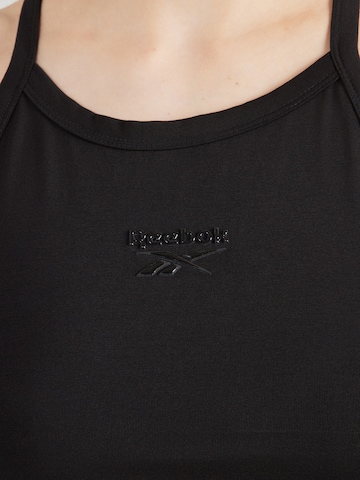 Top de la Reebok pe negru