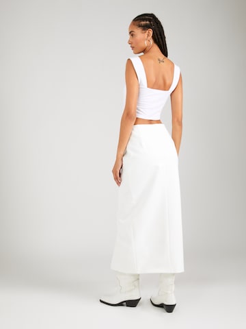 Coast Skirt in White