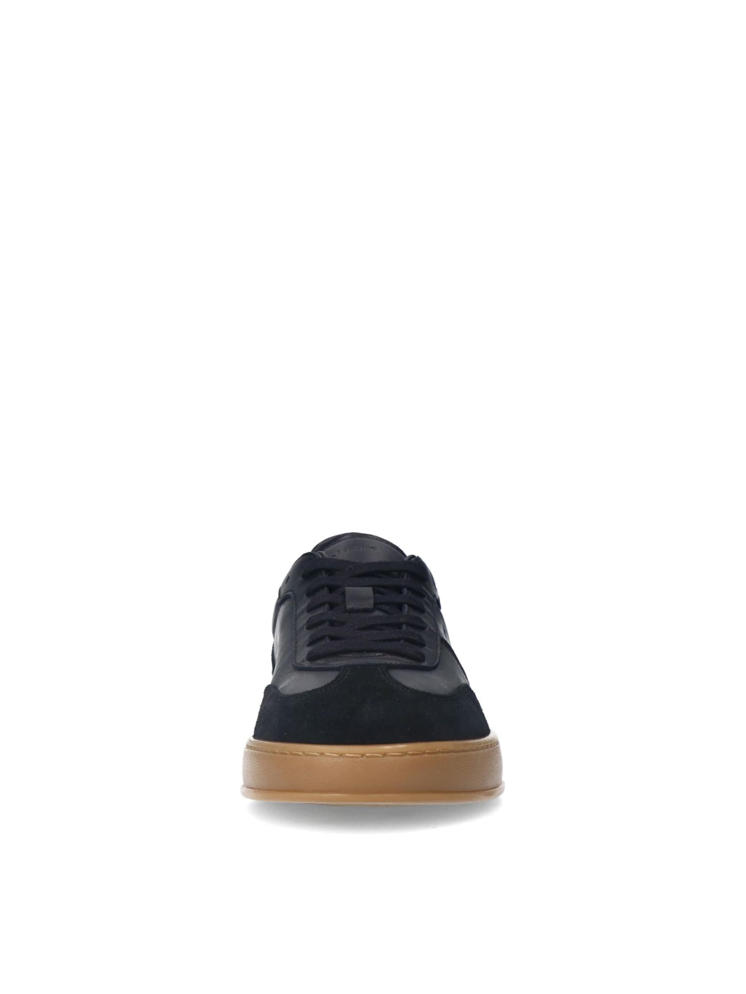 MANFIELD Sneakers in Black