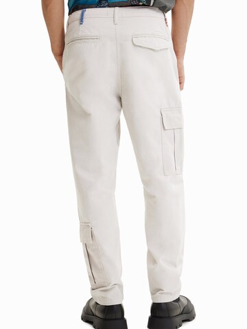 Desigual Loose fit Cargo Pants 'Emilio' in White