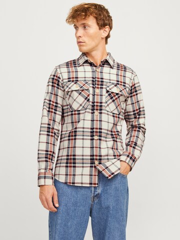 JACK & JONES - Ajuste regular Camisa 'JJEDarren' en marrón: frente