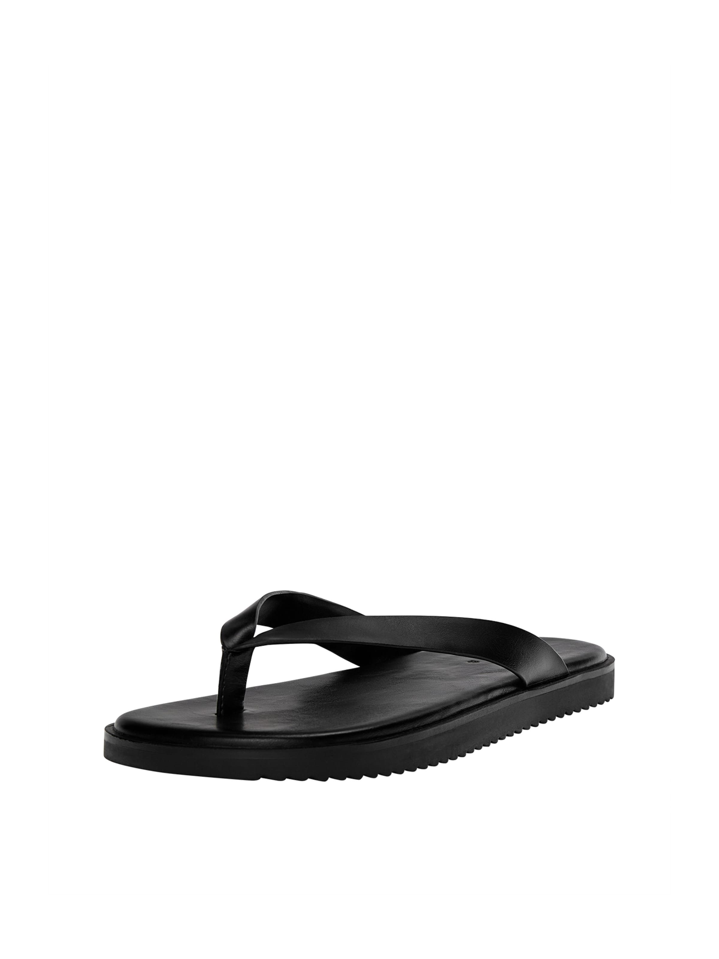 Pull&Bear Žabky – černá: přední strana