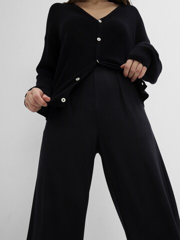 bonprix - Loosefit Pantalón en negro