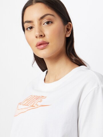 Nike Sportswear T-shirt i vit