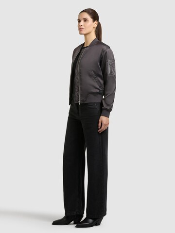 Veste mi-saison 'Beth' khujo en gris