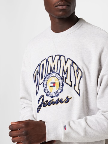Tommy Jeans Tréning póló - szürke