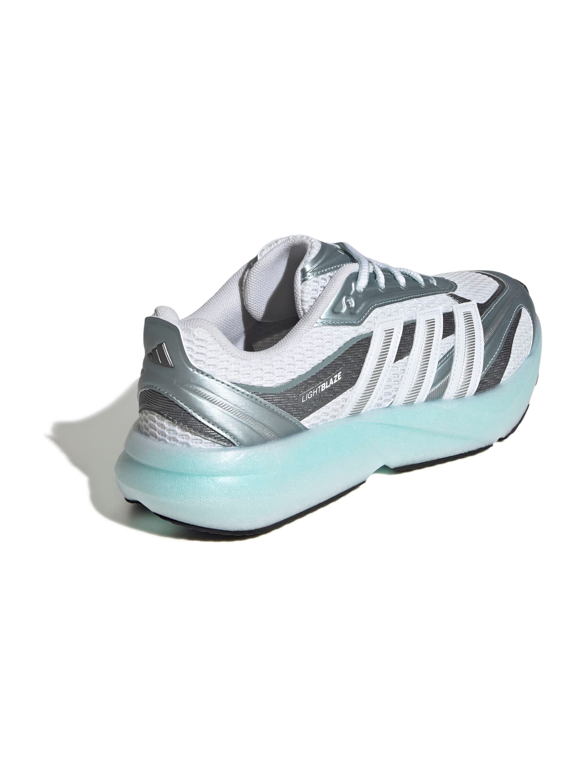 Baskets basses 'Lightblaze' ADIDAS SPORTSWEAR en blanc
