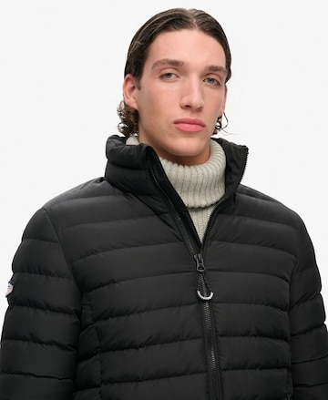 Veste d’hiver 'Fuji' Superdry en noir