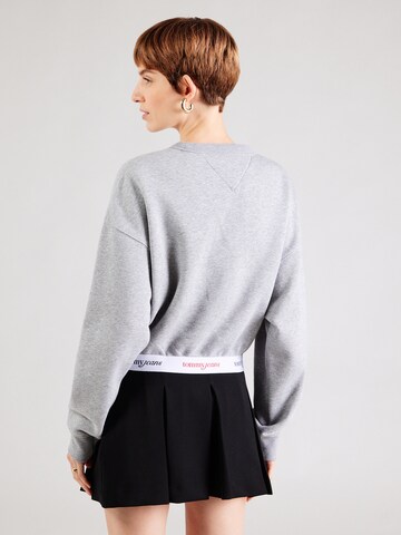 Tommy Jeans Sweatshirt i grå