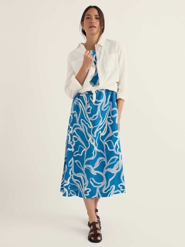 Rochie 'Cresting Waves' de la Seasalt Cornwall pe albastru