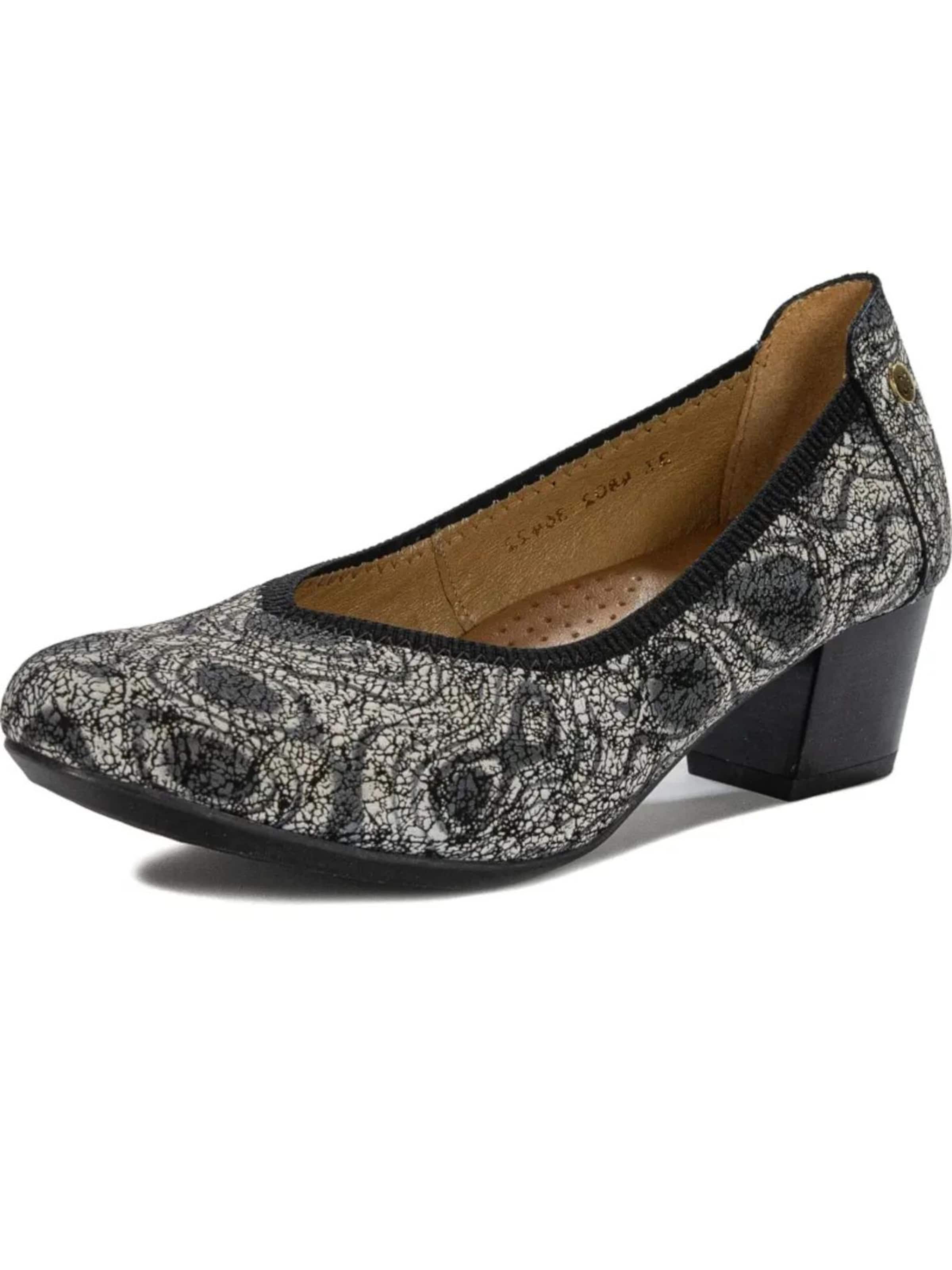 Maciejka Pumps '04802-44/00-1' in Black: front