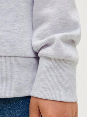 Jack & Jones Junior Sweatshirt in White