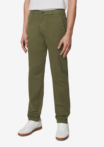 Effilé Pantalon chino 'Osby' Marc O'Polo en vert : devant