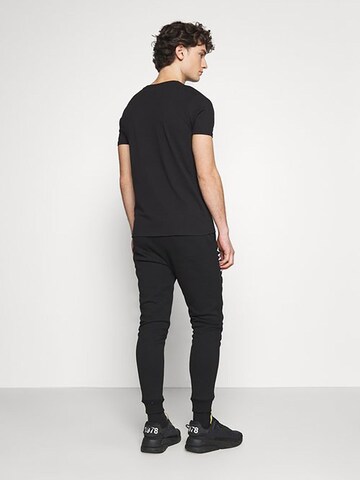 ALPHA INDUSTRIES Regular Hose 'Basic AI'‌‌‌‌‌‌‌‌‌ in Schwarz