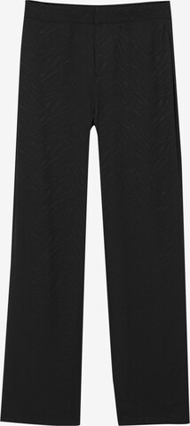 Pull&Bear Regular Pants in Black: front