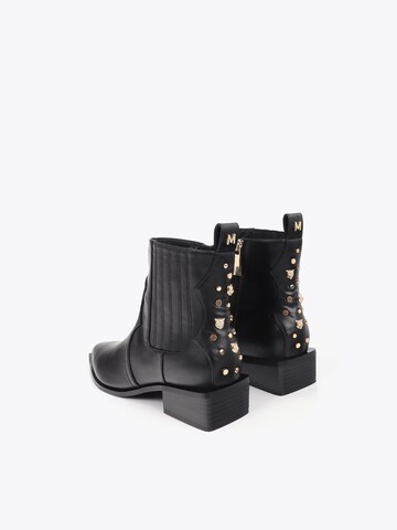 Lola Casademunt - Botas pelo tornozelo em preto