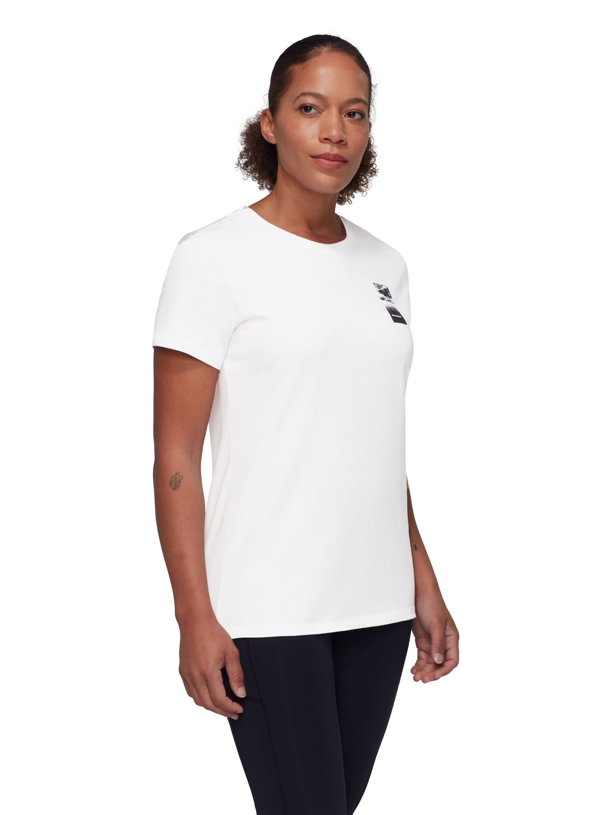 MAMMUT Performance Shirt in White: front