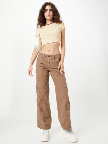 BDG Urban Outfitters tavaline Klapptaskutega püksid, värv beež