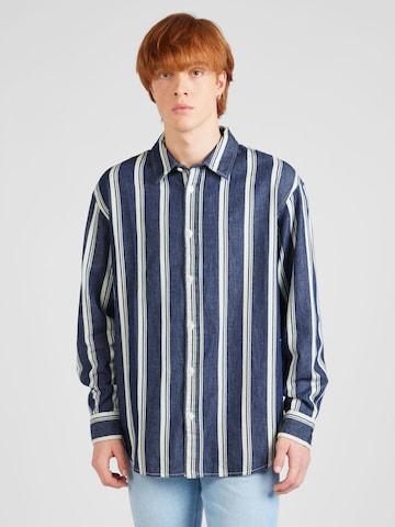 WRANGLER - Ajuste regular Camisa en azul: frente