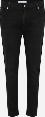 Calvin Klein Jeans Plus Skinny Jeans in Black: front