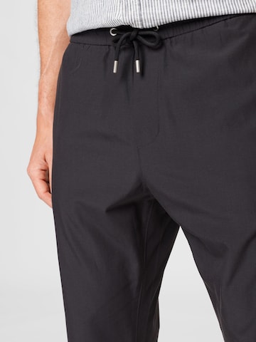 regular Pantaloni di ESPRIT in grigio