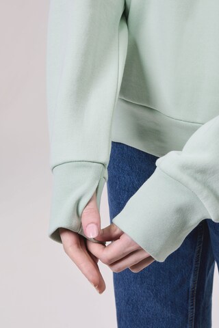 BENCH Sweatshirt in Weiß