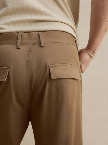 DAN FOX APPAREL Tapered Trousers 'Damon' in Beige