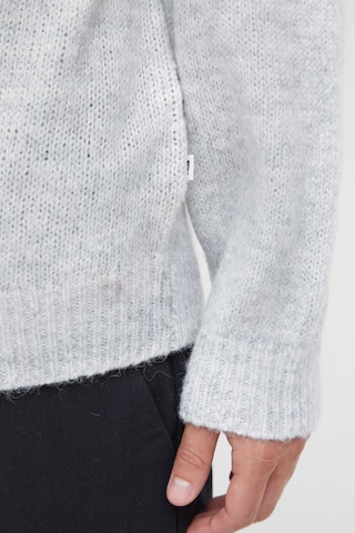!Solid Sweater 'Hamdani' in Grey