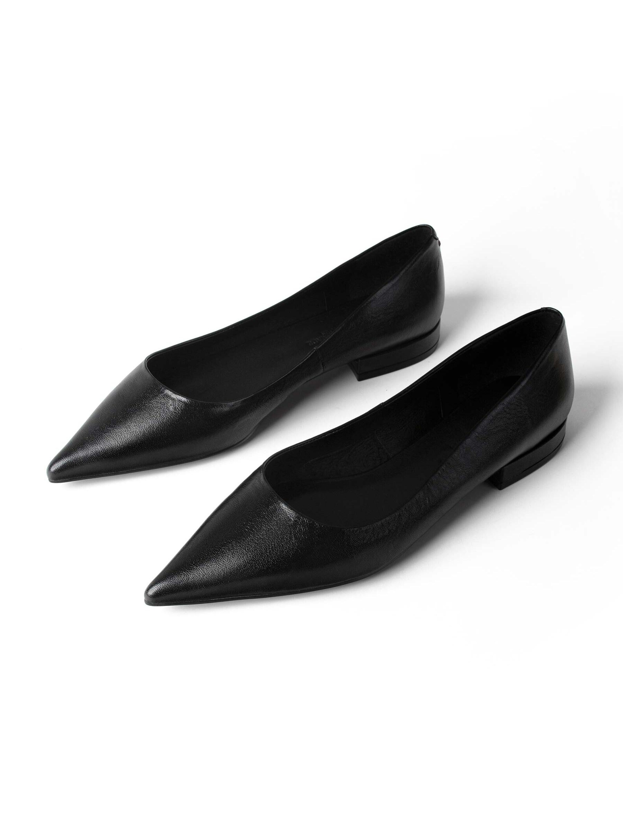 L37 HANDMADE SHOESSlip On cipele 'CRYSTAL RADIO' - crna boja