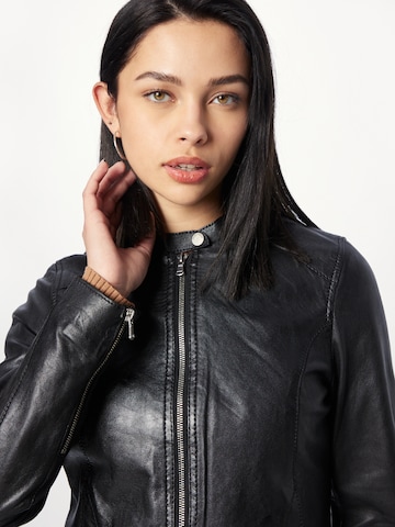 FREAKY NATION - Chaqueta de entretiempo 'Carol' en negro