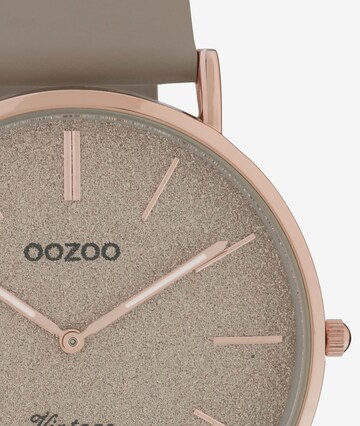 OOZOO Analog Watch in Gold