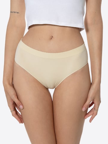 Slip Yenita en beige : devant