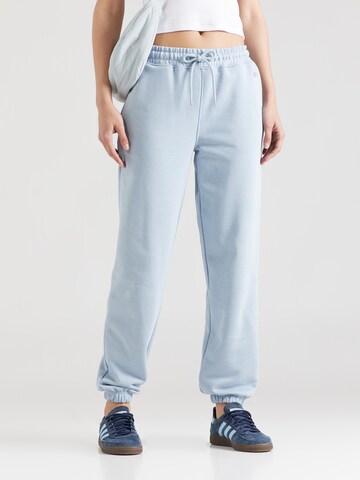 GANT Tapered Pants in Blue: front