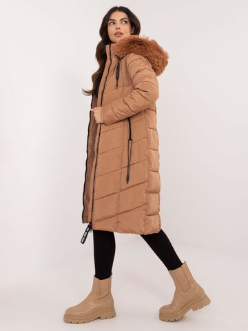 Madnezz House Between-Seasons Parka in Beige