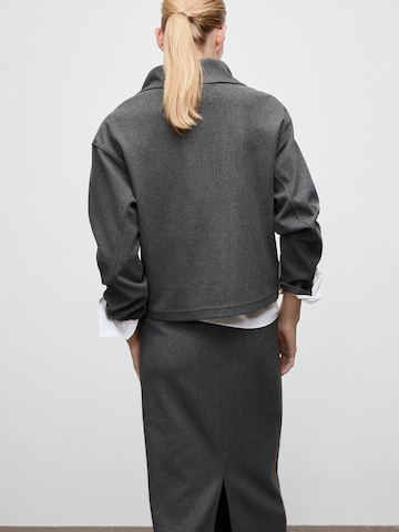 MANGO Sweatshirt 'CHILE' in Grey