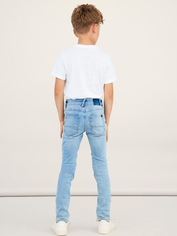 Skinny Jean 'Pete' NAME IT en bleu